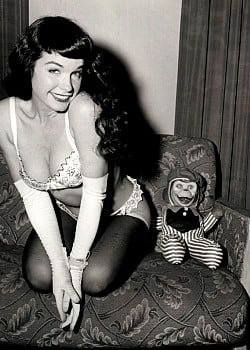 Bettie Page image 2 of 4