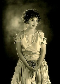 Betty Bronson image 3 of 4