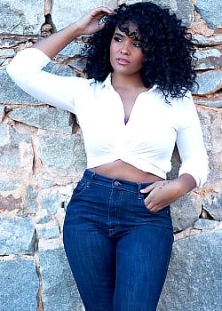 Bianca Nolden image 2 of 4