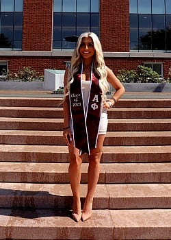 Bianca Ouellette image 1 of 1