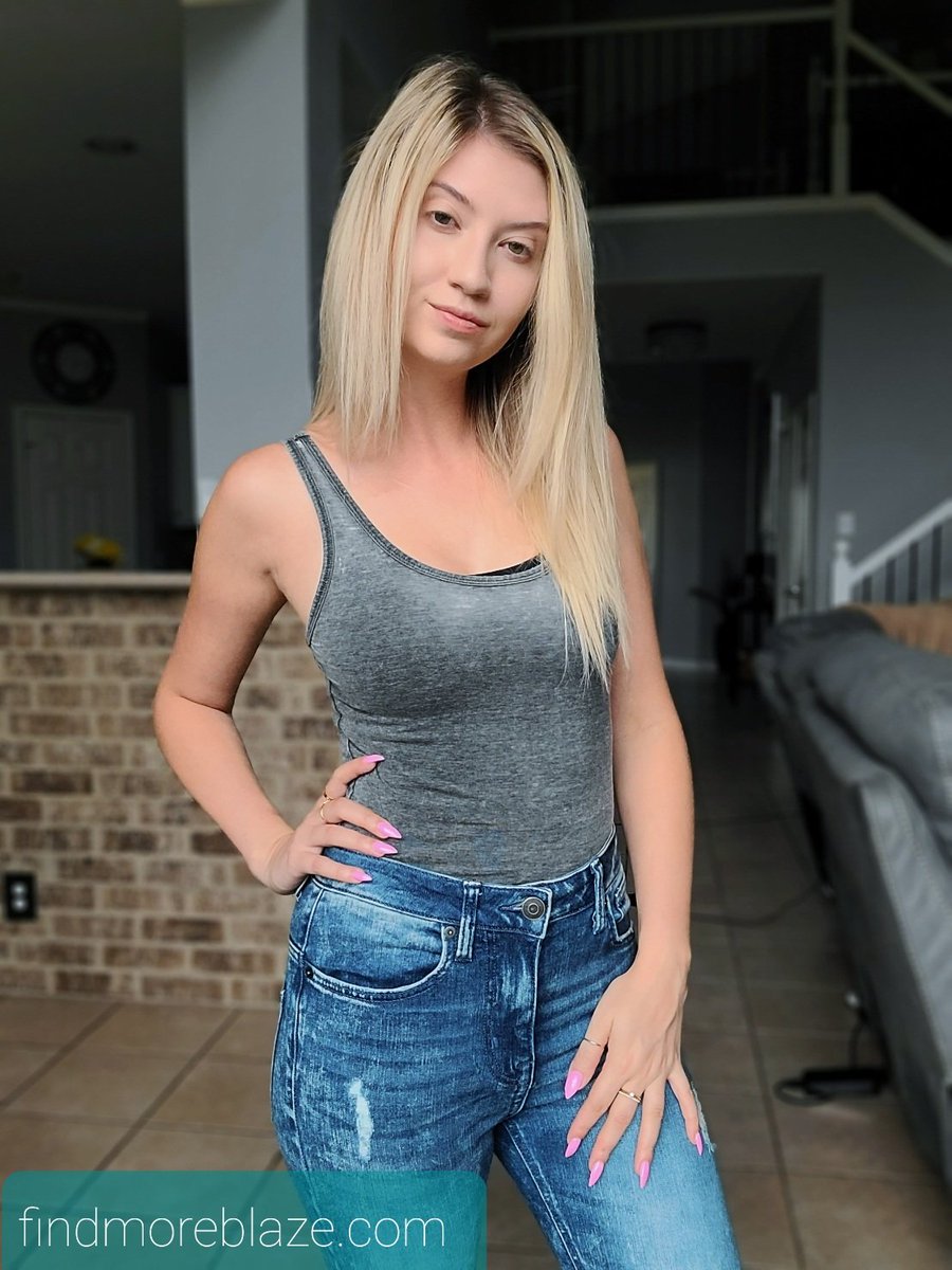 Blaze Fyre - Free nude pics, galleries & more at Babepedia
