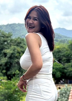 Boonyammmm image 2 of 4