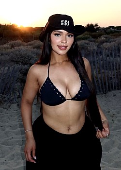 Brenda Urbina image 3 of 4