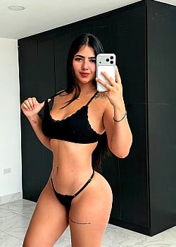 Bri Urdaneta image 4 of 4