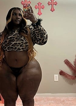 Bria Jones image 2 of 4