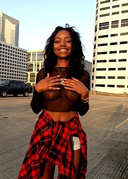 Briana Shanee image 3 of 4