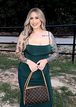 Briana Stratis image 3 of 4