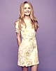 Britt Robertson image 2 of 4