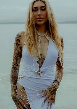 Brittnay Pozen image 3 of 3