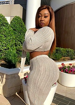 Brittney Tonee image 3 of 4