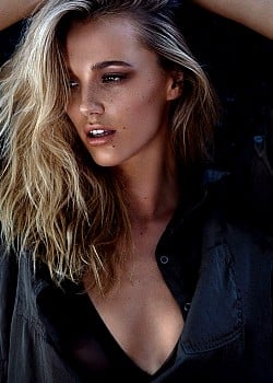 Brooke Hogan (Model) image 3 of 4