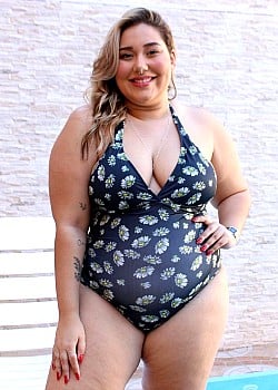 Bruna Lucena image 4 of 4
