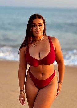 Bruna Silva (Instagram) image 1 of 2