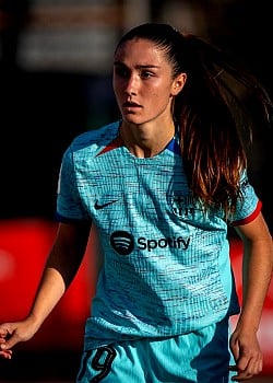 Bruna Vilamala image 1 of 3