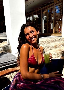 Cagla Boz image 2 of 4