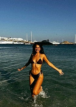 Cagla Boz image 3 of 4