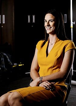 Caitlin Clark image 2 of 4