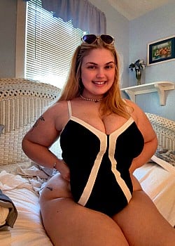 Callie Mack image 1 of 2