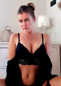 Caly Morgan image 2 of 2