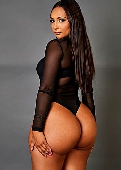 Camila Bernal image 4 of 4
