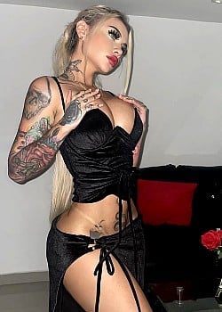 Camila Castaneda image 2 of 4