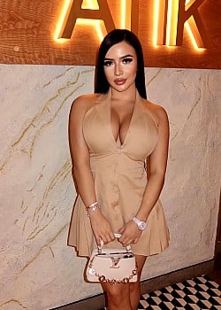Camila Contreras image 3 of 4