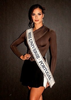 Camila Vitorino image 2 of 4