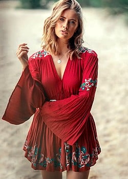 Camille Rochette image 4 of 4