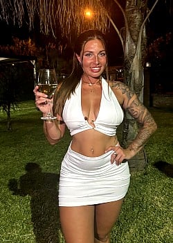 Candela Dottavio image 1 of 2
