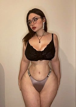 Candy Robbs image 1 of 2