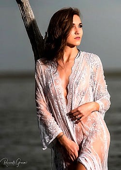 Capturing Brandi image 3 of 3