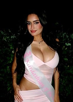 Carissa Cortez image 3 of 4