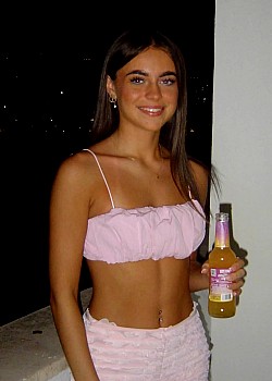 Carla Proudlove image 4 of 4