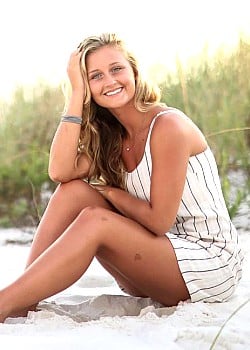Carli DeHardt image 3 of 4