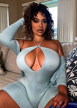 Carmela Habibi image 2 of 4