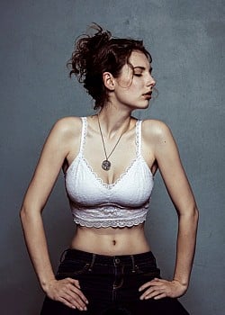 Caro Petite Model image 3 of 4