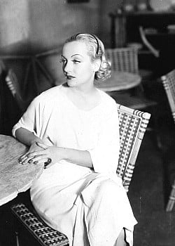 Carole Lombard image 2 of 2