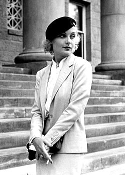 Carole Lombard image 3 of 3