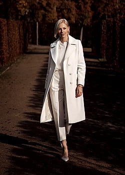 Carolin Lauffenburger image 2 of 2