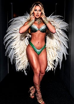 Carolina Arjonas image 3 of 4