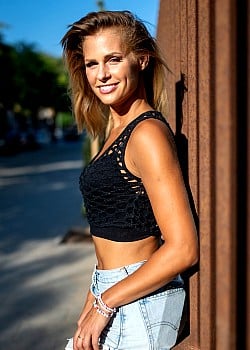 Carolina Peukmann image 4 of 4