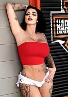 Cassandra Robyn profile photo