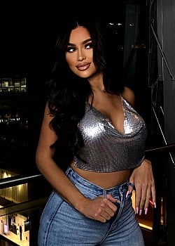 Cataleya (Instagram) image 4 of 4