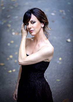 Caterina Guzzanti image 3 of 3