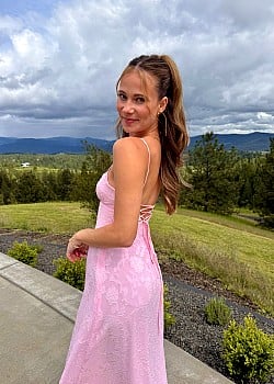 Cecelia Fales image 3 of 3