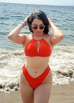 Cecy Espinoza image 3 of 3