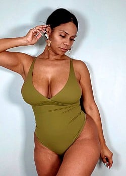 Celi Hairston image 3 of 4