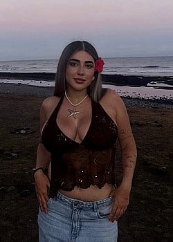 Celia Rojas image 3 of 4