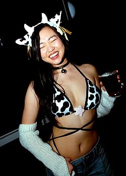 Cha Lor image 2 of 2