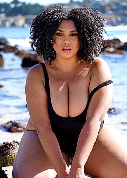 Chantelle Tyler image 2 of 4